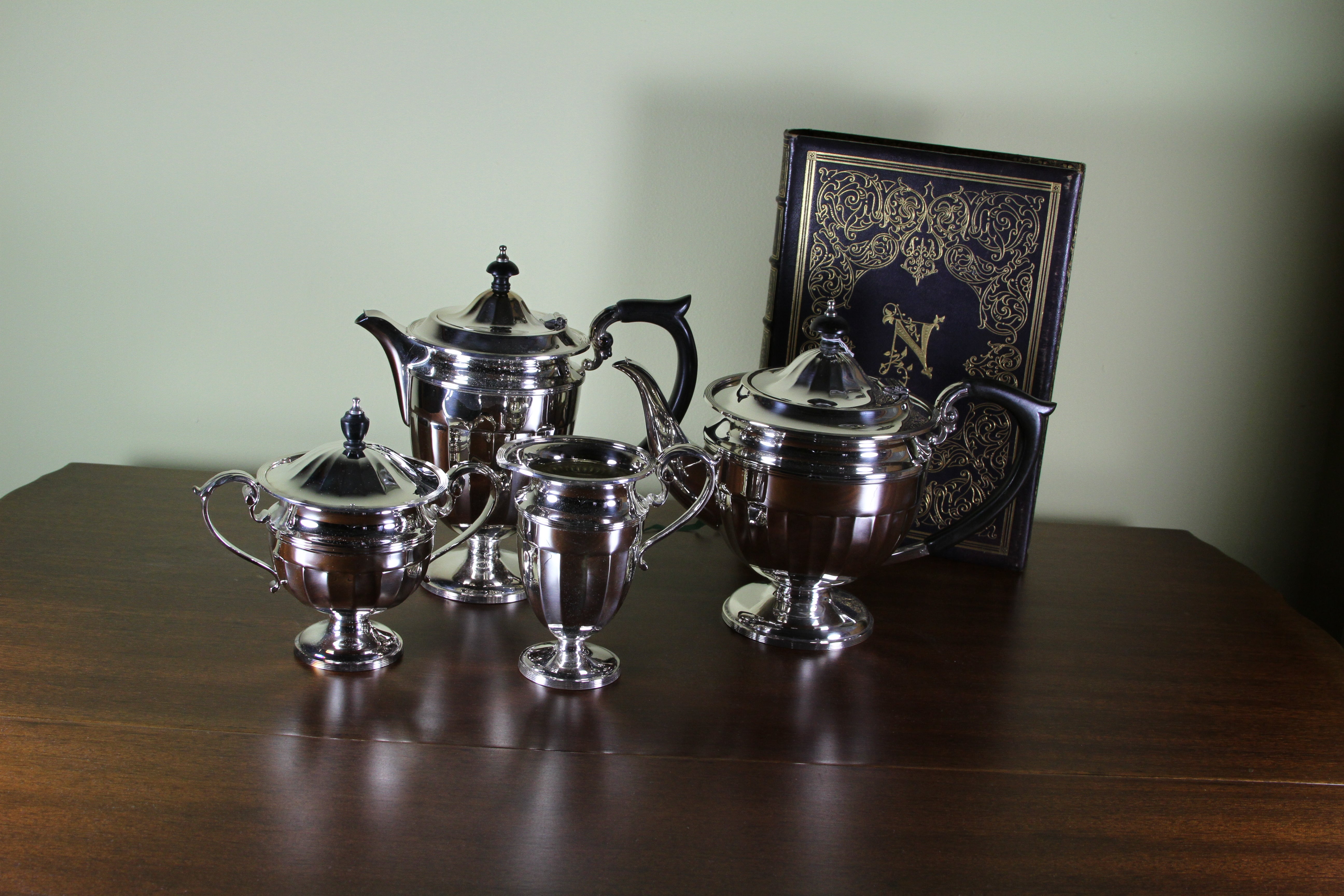 Silver Tea & Coffee Set, Hepple White Silver Tea & Coffee Set, Hepple White
