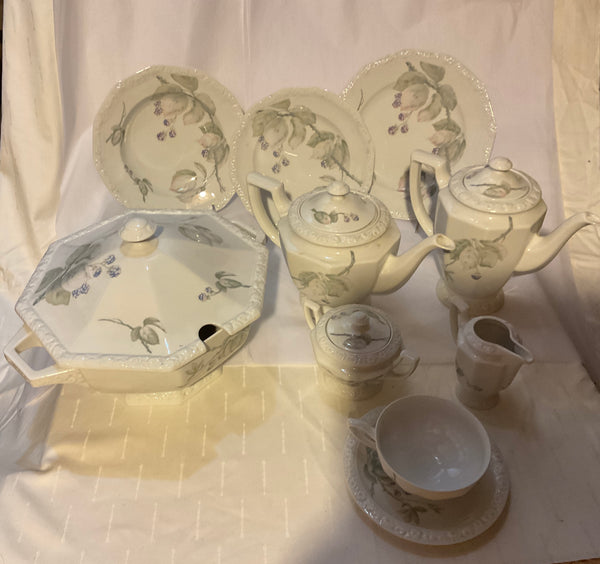 A Set of 67 Pieces Exquisite Porcelain With Black Berries Branch by Rosenthal