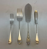 A Set of Fish Fish Eaters & Fish Servers, 26 pieces, Georgian