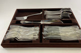 A Set of Fish Fish Eaters & Fish Servers, 26 pieces, Georgian