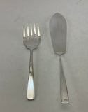 A Set of Fish Fish Eaters & Fish Servers, 26 pieces, Leighton.