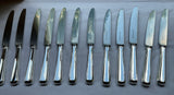 A Set of 12  Silver Plated Dinner Knife, Leighton by Walker & Hall