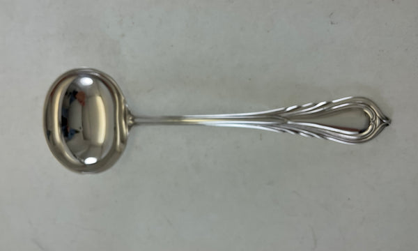 The Finest, Silver Plated Sauce/Gravy Ladle, Lily.