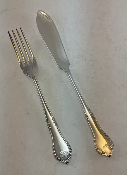 Silver 1 Pair Fish Eaters, Fish Fork & Fish Knife, Chesterfield.