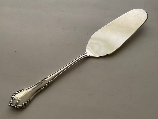 The Finest, Silver Pie/Cake Server, Chesterfield.