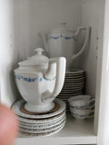 Rosenthal Exquisite Dinner & Tea Set, 100 Piece Set With Blue Garland.