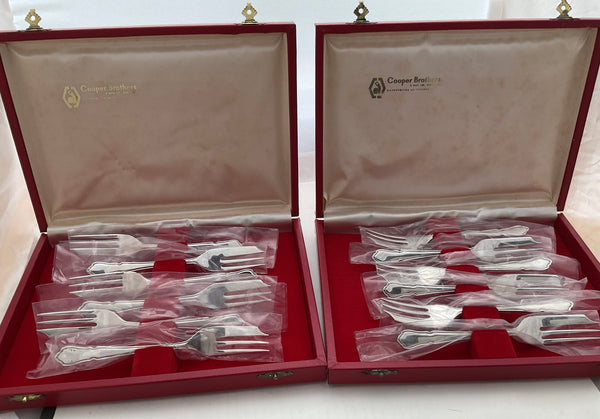 Silver Set of 12 Pastry Forks, Du Barry