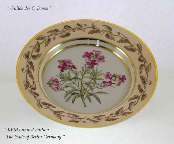 Limited Edition KPM Historical Plate from the Royal Collection