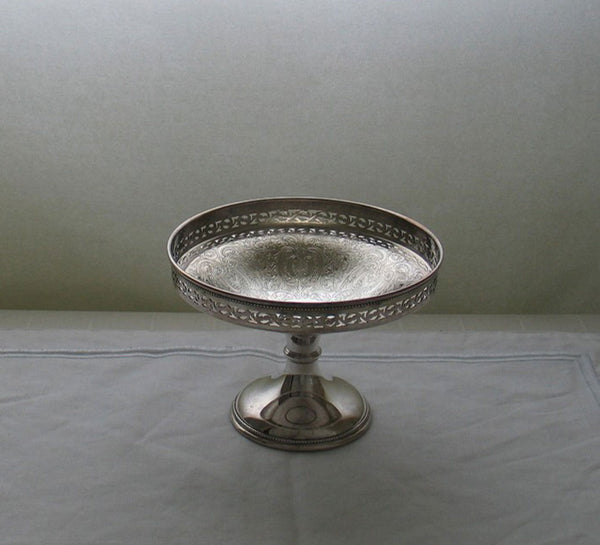 Silver Sweet Dish/Tazza Round Embossed