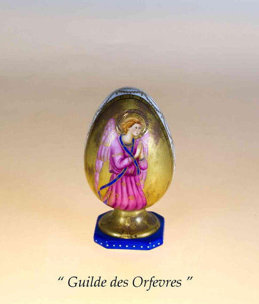 Easter Egg Angel Decoration on Gold Fond on Gold-Blue Base