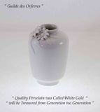 KPM Hand-Crafted Halle Tee Vase with Applied White Flowers