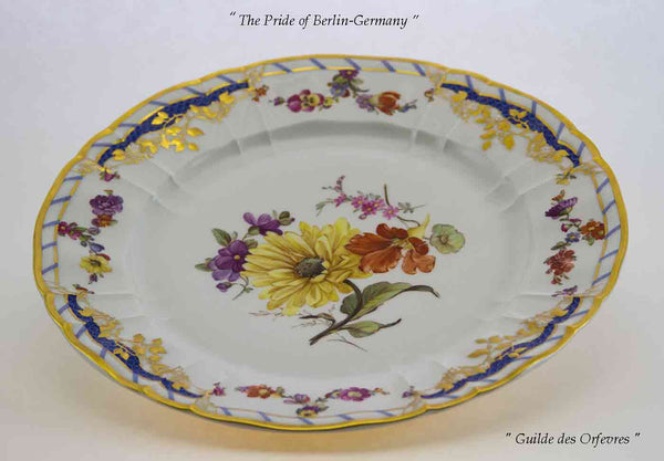 KPM Collectors & Historic Hand-Painted European Dinner Plate, multi-colored flowers