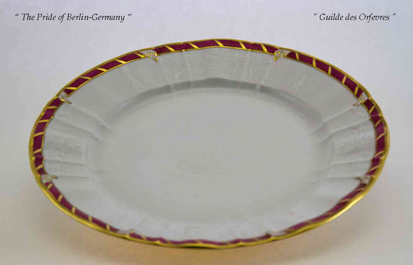 KPM Collector's Dinner Plate Purple Red Border and Gold Rim