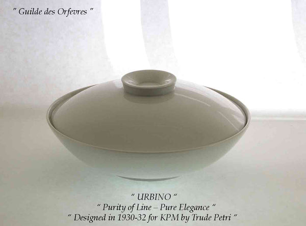 KPM Hand-Crafted Vegetable Dish & Cover Urbino