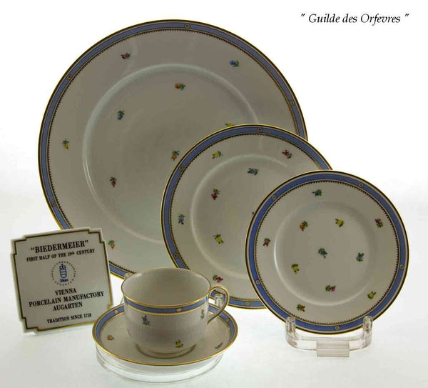 5-piece Place-Setting, Biedermeir-Hand-Painted by Au-Garten