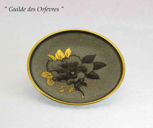 Small Flat Round Bonbon Dish, Craquelé